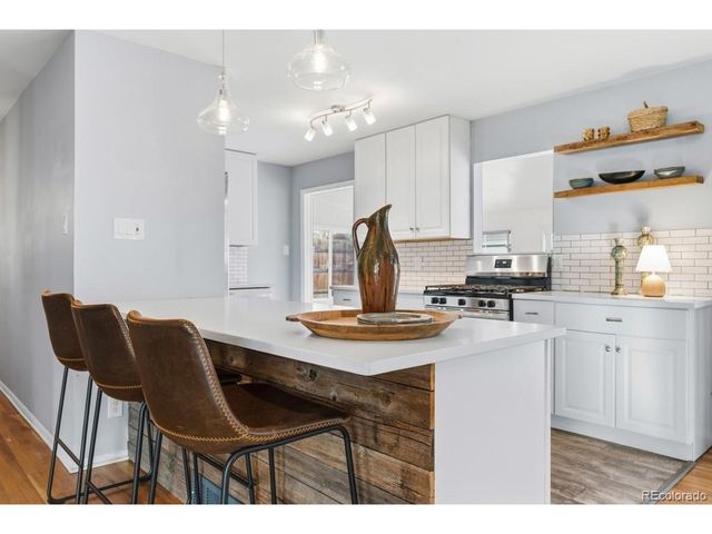 1842 S Dahlia St, Denver, CO 80222