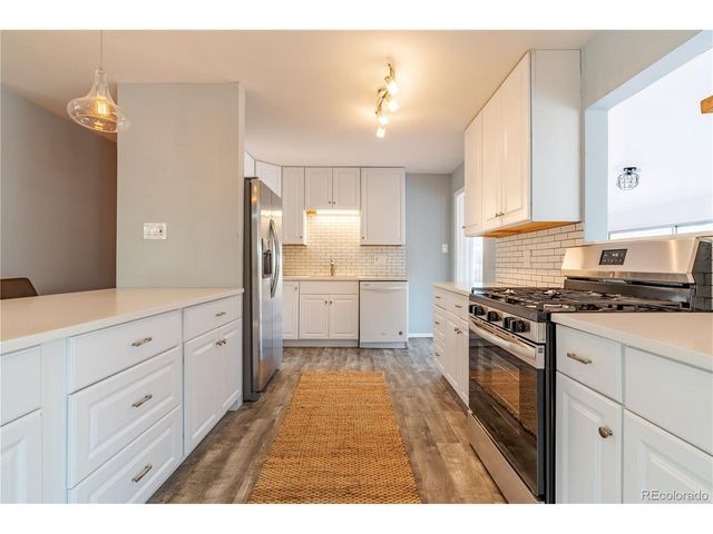 1842 S Dahlia St, Denver, CO 80222