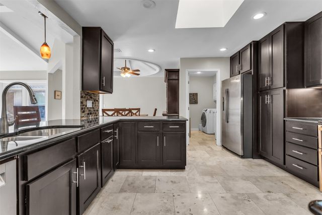 7822 Glenneagle Drive, Dallas, TX 75248