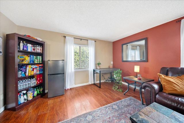 5733 Mesa Verde Cir, Rocklin, CA 95677