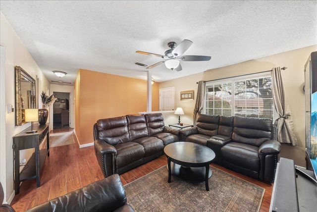 5733 Mesa Verde Cir, Rocklin, CA 95677