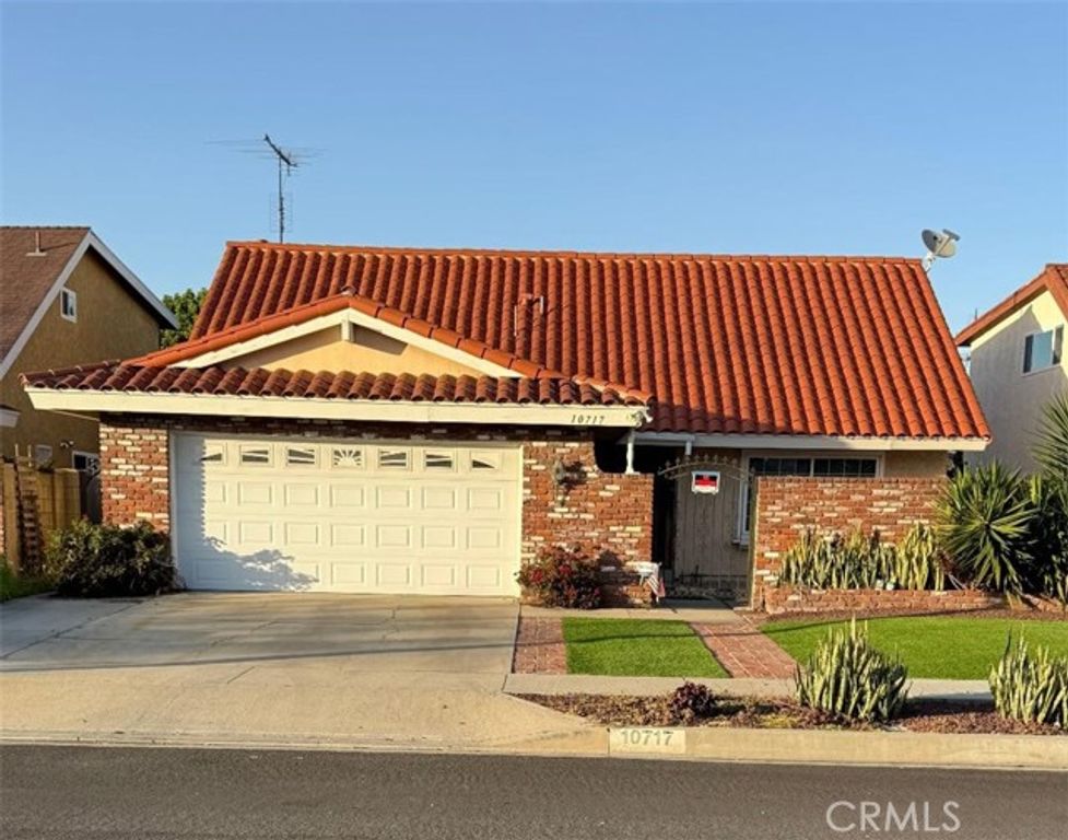 10717 Reva, Cerritos, CA 90703