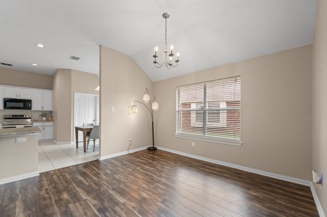 3205 Chesington Drive, Fort Worth, TX 76137