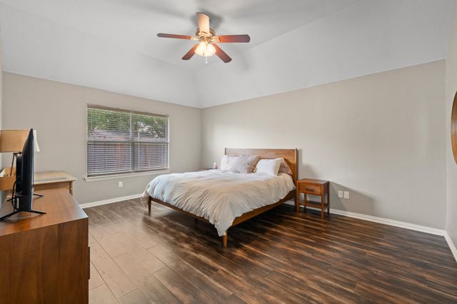 3205 Chesington Drive, Fort Worth, TX 76137