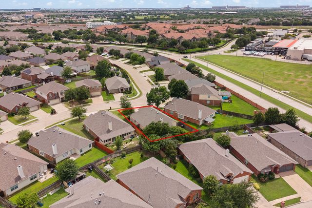 3205 Chesington Drive, Fort Worth, TX 76137