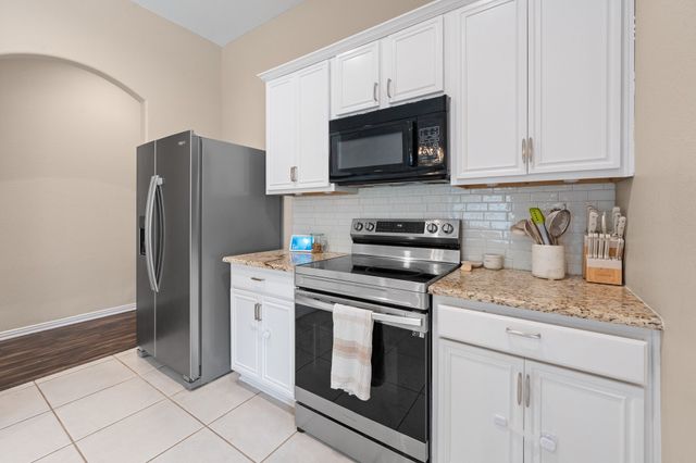 3205 Chesington Drive, Fort Worth, TX 76137
