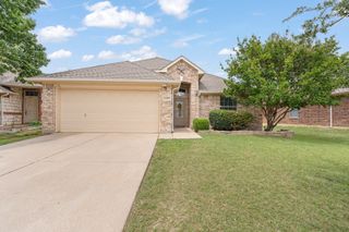 3205 Chesington Drive, Fort Worth, TX 76137