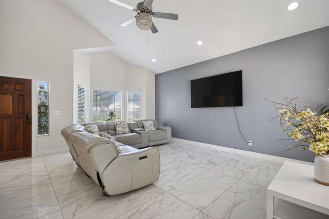 4821 Propitious Ct, Sacramento, CA 95842