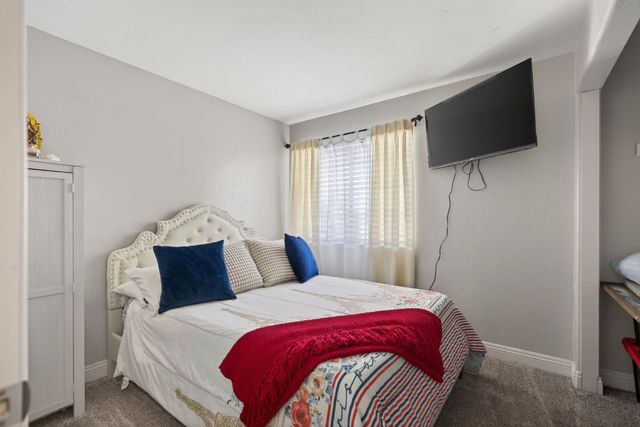 4821 Propitious Ct, Sacramento, CA 95842