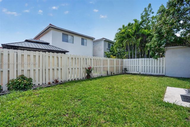 9633 SW 163rd Court, Miami, FL 33196