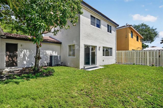 9633 SW 163rd Court, Miami, FL 33196