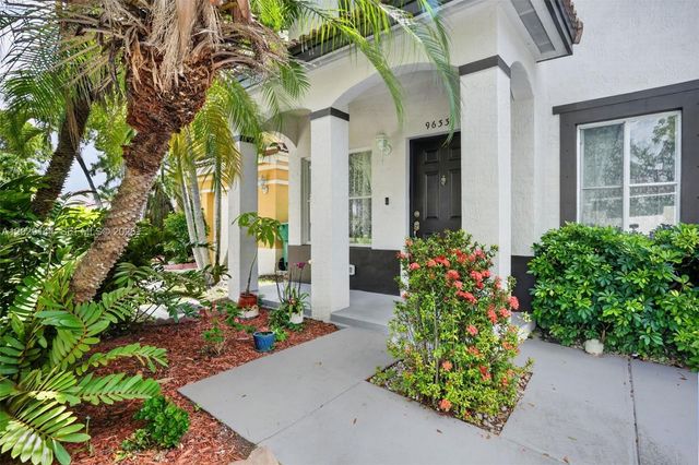 9633 SW 163rd Court, Miami, FL 33196