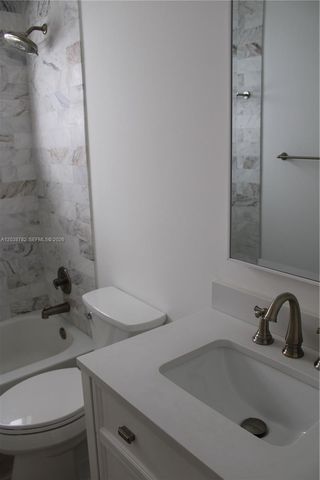 3827 SW 88 COURT A, Miami, FL 33165