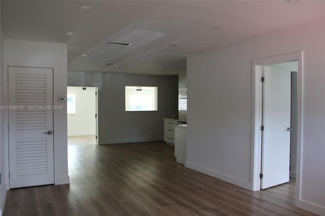 3827 SW 88 COURT A, Miami, FL 33165