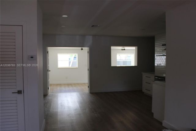 3827 SW 88 COURT A, Miami, FL 33165