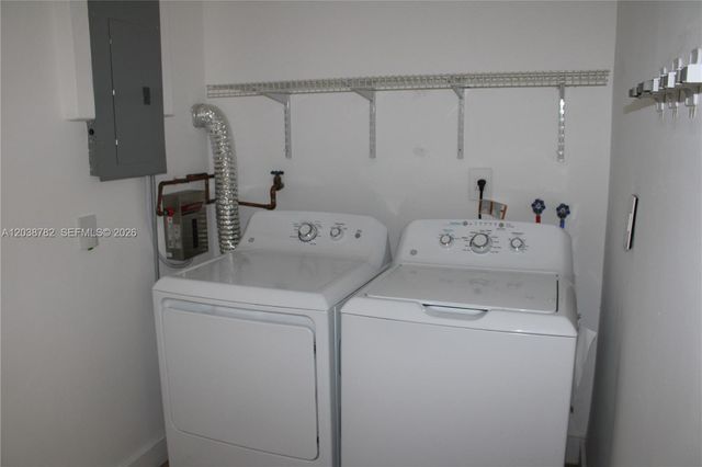 3827 SW 88 COURT A, Miami, FL 33165