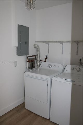 3827 SW 88 COURT A, Miami, FL 33165