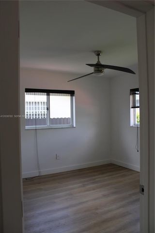 3827 SW 88 COURT A, Miami, FL 33165