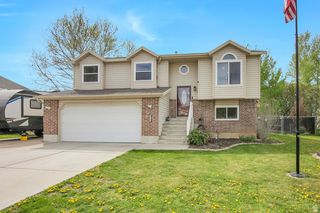 2113 W 2220 N, Clinton, UT 84015