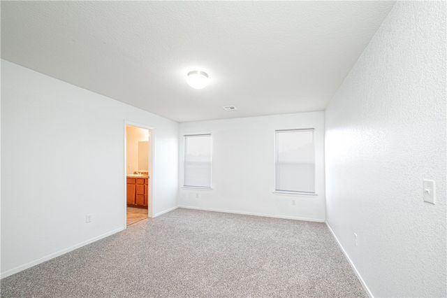 606 W Pittsfield Street, Siloam Springs, AR 72761