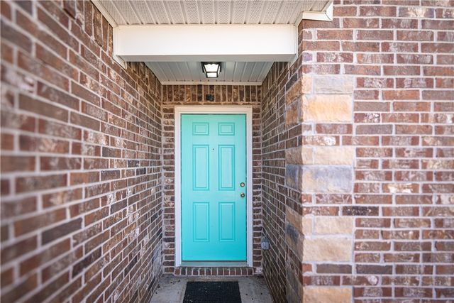 606 W Pittsfield Street, Siloam Springs, AR 72761