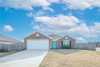 606 W Pittsfield Street, Siloam Springs, AR 72761