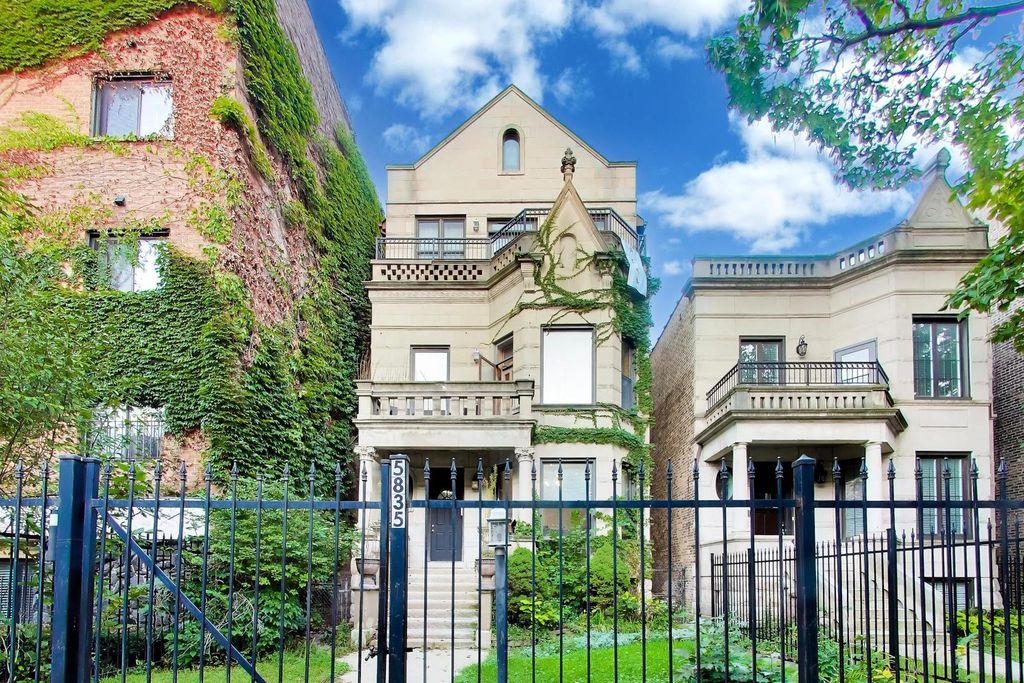5835 N WINTHROP Avenue, Chicago, IL 60660 — photo 2