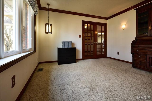 2925 Westborough Drive, St Charles, MO 63301