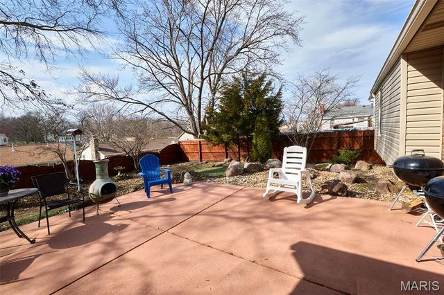 2925 Westborough Drive, St Charles, MO 63301