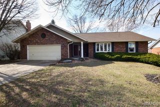 2925 Westborough Drive, St Charles, MO 63301