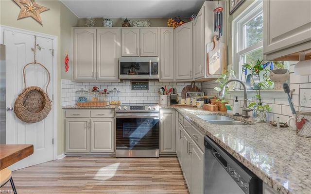 206 Gum CT, Suffolk, VA 23435