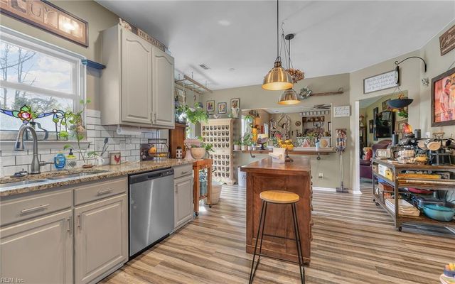 206 Gum CT, Suffolk, VA 23435