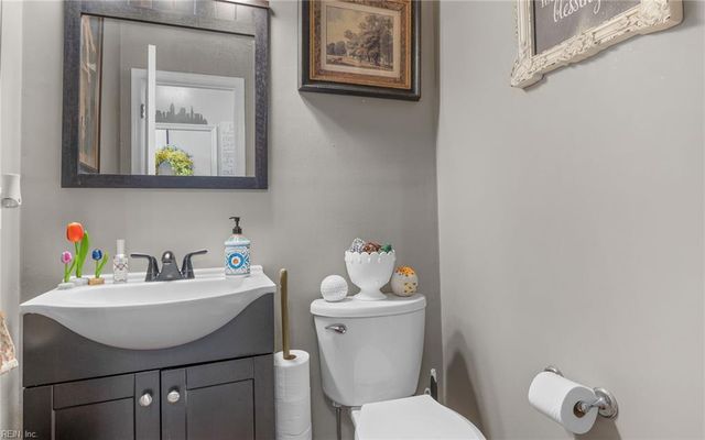 206 Gum CT, Suffolk, VA 23435