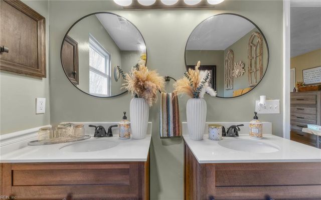 206 Gum CT, Suffolk, VA 23435