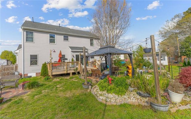 206 Gum CT, Suffolk, VA 23435