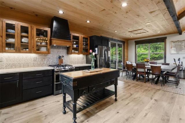 254 Leatherwood Mountain Road, Ellijay, GA 30540