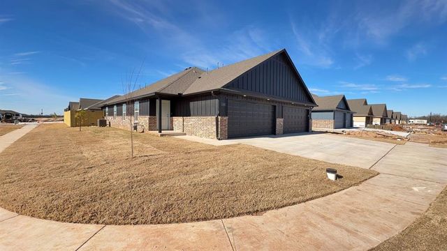 11403 University Drive, Oklahoma City, OK 73114
