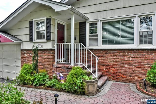 362 Cornell Street, Wyckoff, NJ 07481