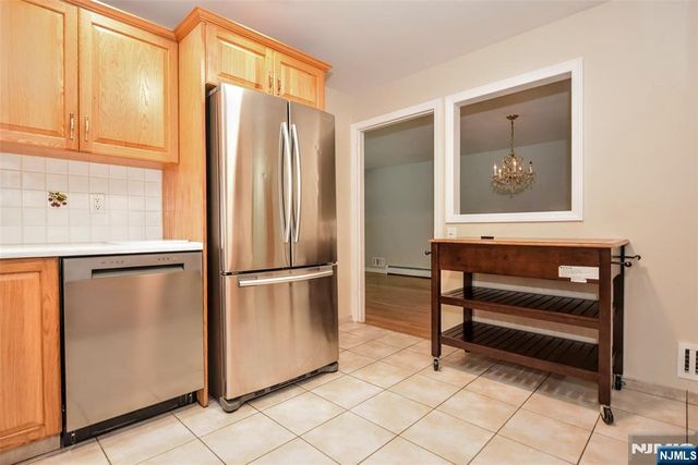 362 Cornell Street, Wyckoff, NJ 07481