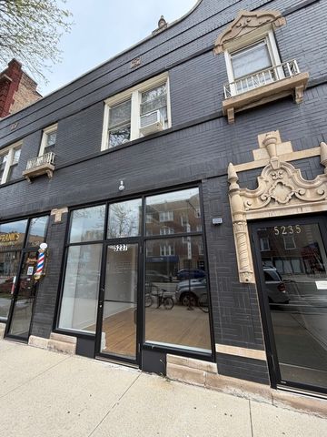5237 N Damen Avenue, Chicago, IL 60625