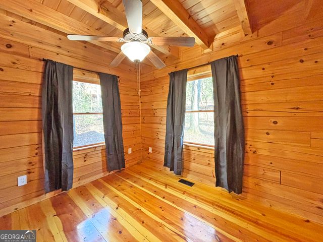 571 Jones Creek Road, Ellijay, GA 30540