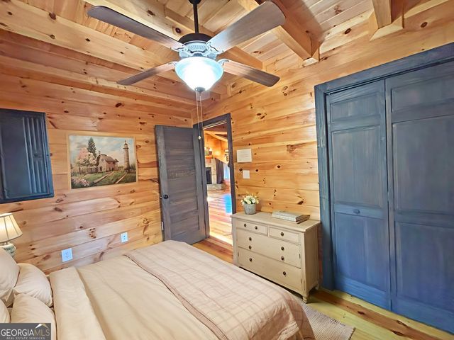 571 Jones Creek Road, Ellijay, GA 30540