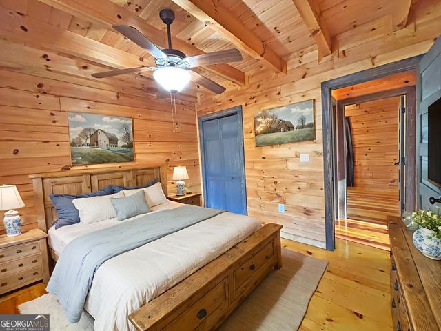 571 Jones Creek Road, Ellijay, GA 30540