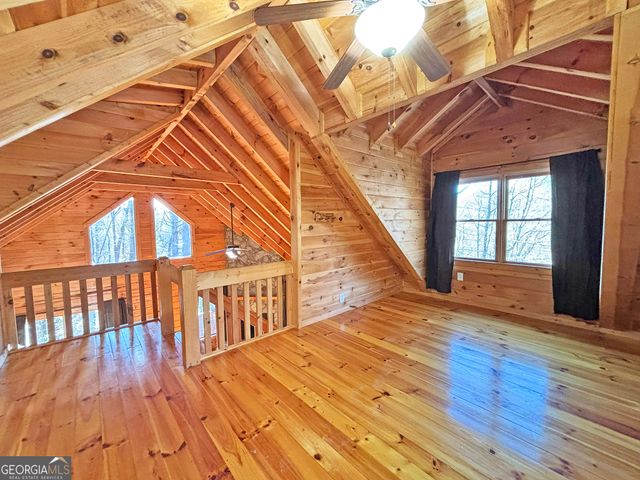 571 Jones Creek Road, Ellijay, GA 30540