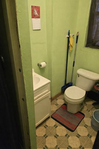 1949 BURR OAK Avenue, Blue Island, IL 60406