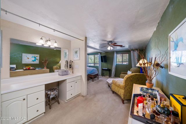 2350 W Sunkist Road, Tucson, AZ 85755