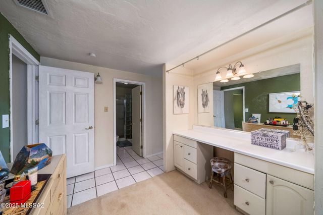 2350 W Sunkist Road, Tucson, AZ 85755