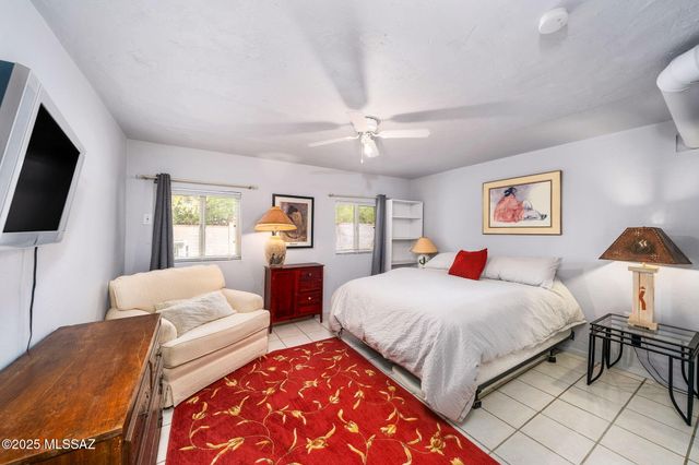 2350 W Sunkist Road, Tucson, AZ 85755