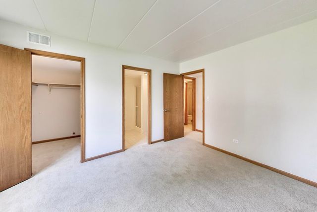 4932 Circle Court 502, Crestwood, IL 60418