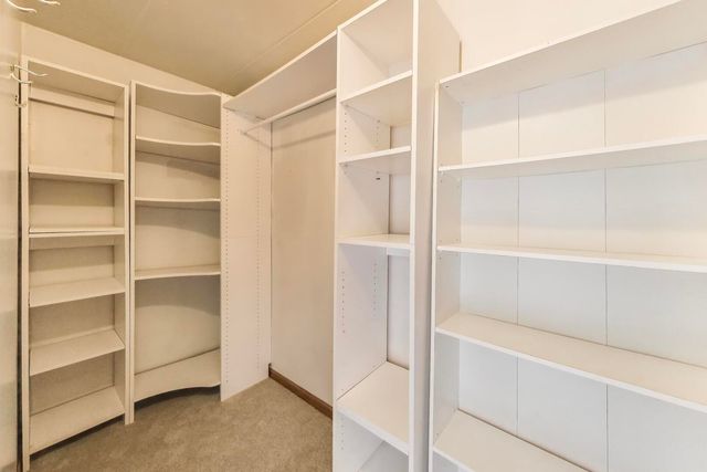 4932 Circle Court 502, Crestwood, IL 60418